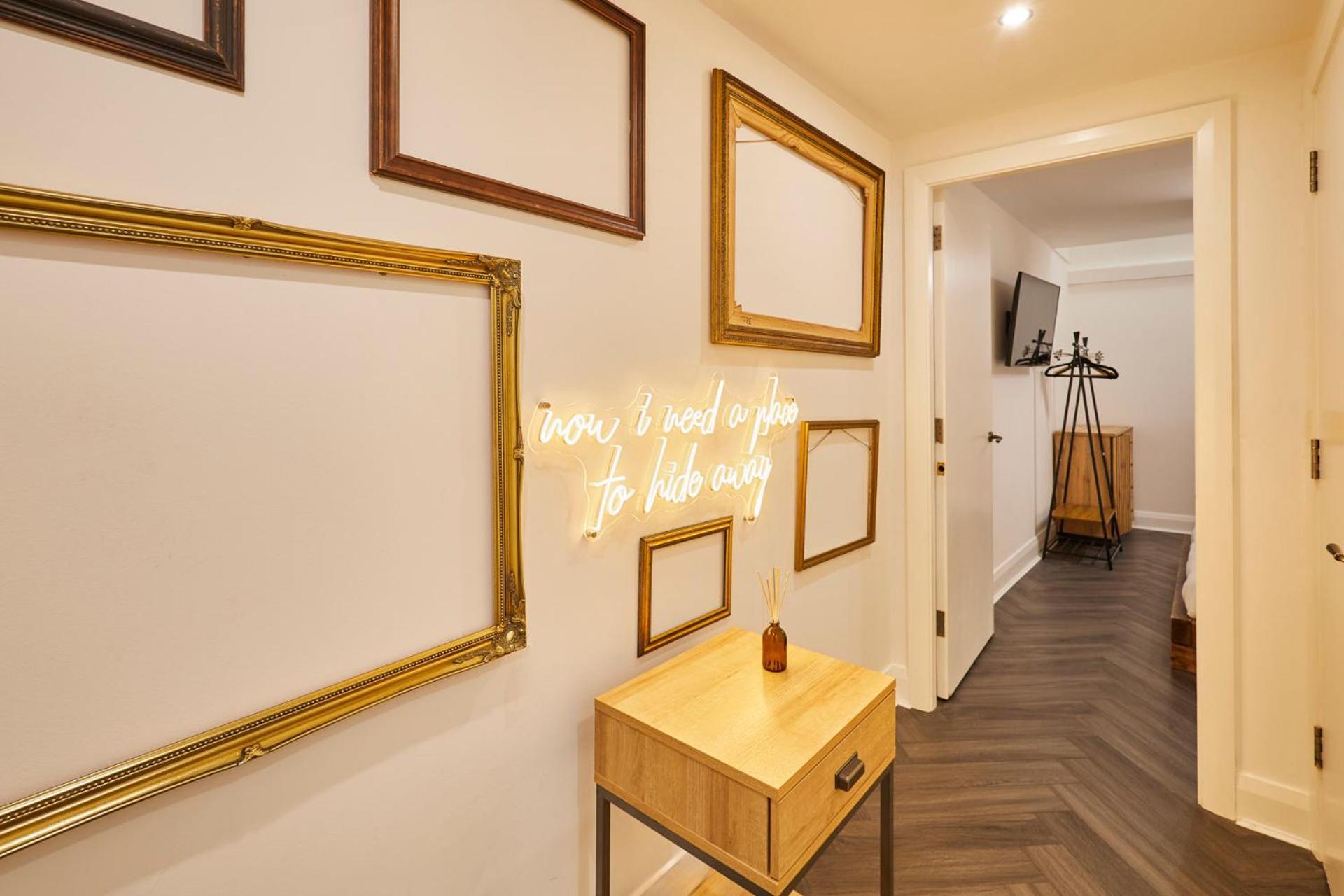 Host & Stay - Queen Square Hideaway Liverpool Exterior foto